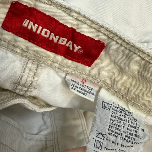 Union Bay Men’s Cargo Shorts Cream - Picture 8 of 9